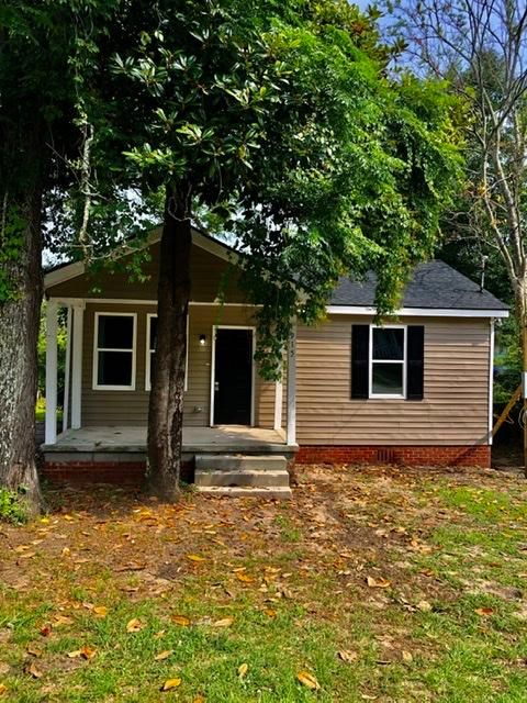 1915 Iris St, North Charleston, SC 29405
