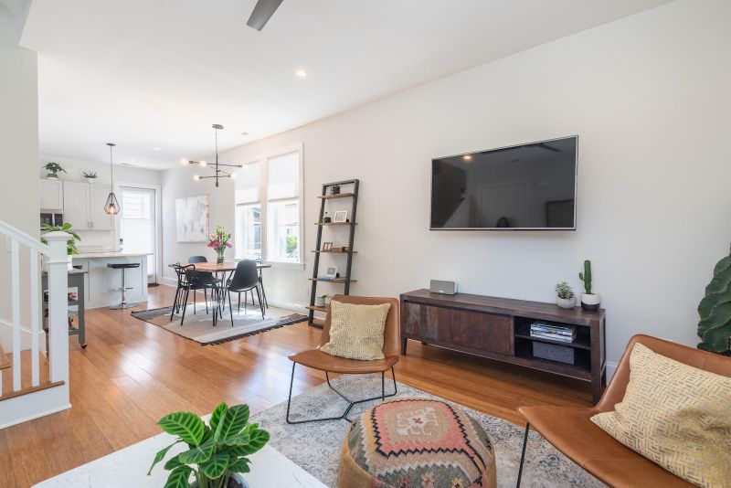 54 Simons St, Charleston, SC 29403