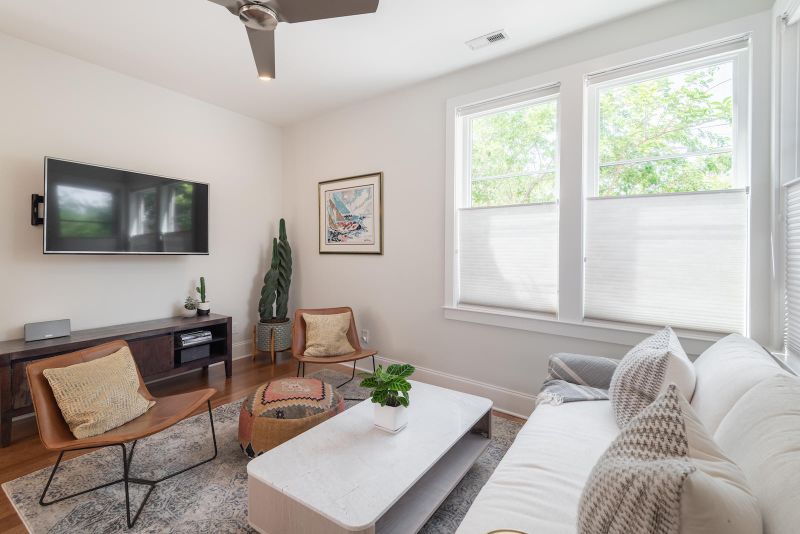 54 Simons St, Charleston, SC 29403
