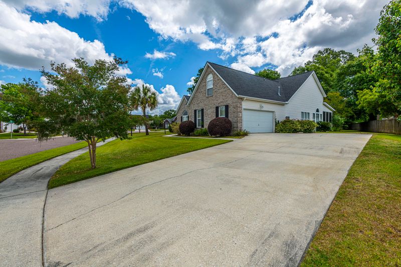 115 Ryton Dr, Charleston, SC 29414