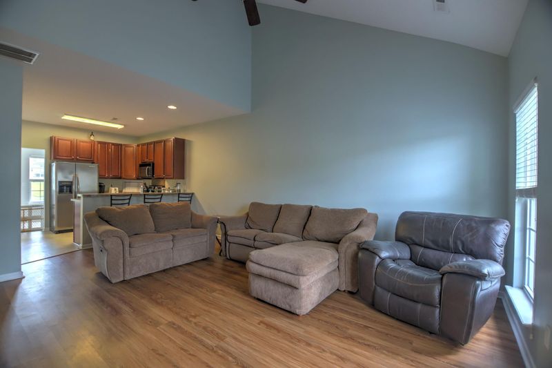 138 Lynches River Dr, Summerville, SC 29485