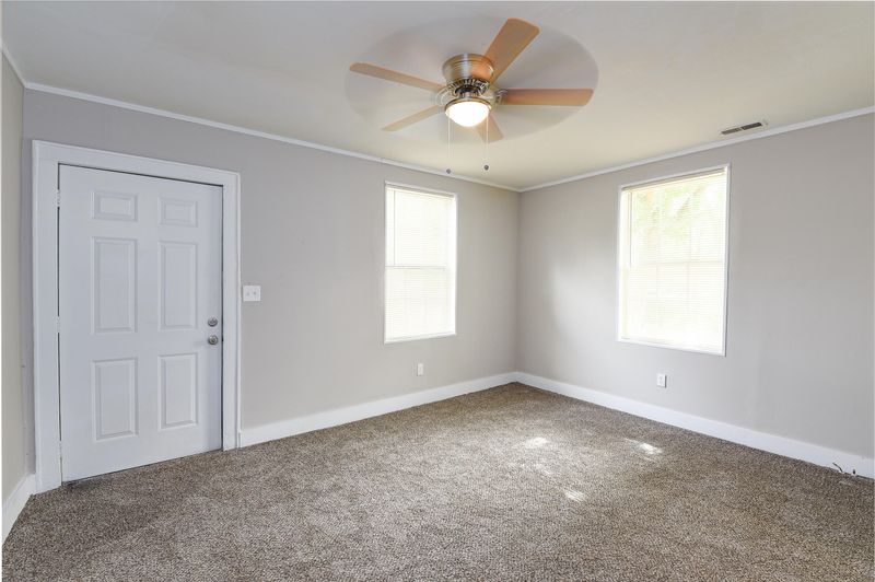 4013 Niagara St, North Charleston, SC 29405