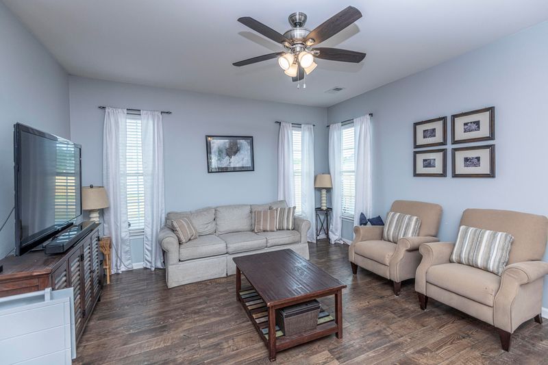 150 Oyama Rd, Summerville, SC 29486