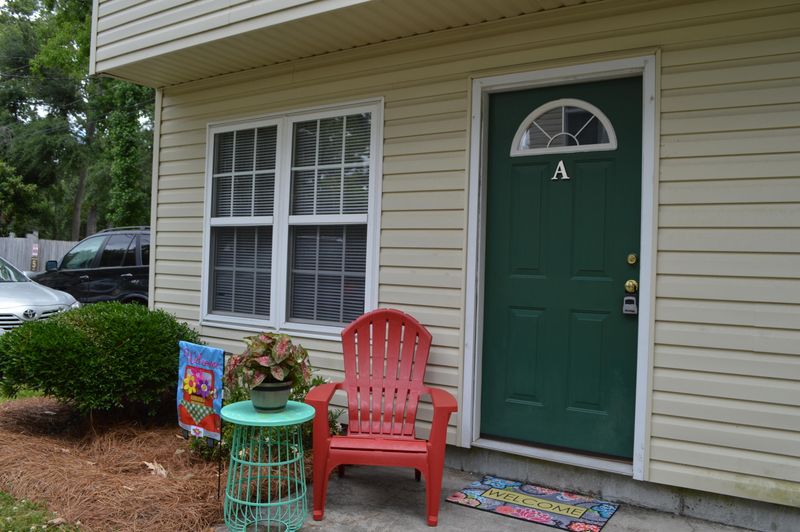 1423 Ashley River Rd #4a, Charleston, SC 29407
