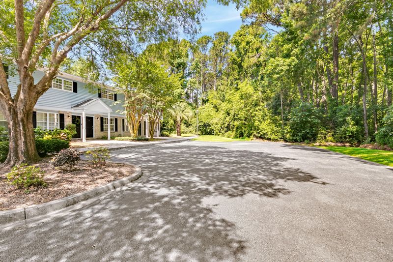 507 Stinson Dr #E11, Charleston, SC 29407