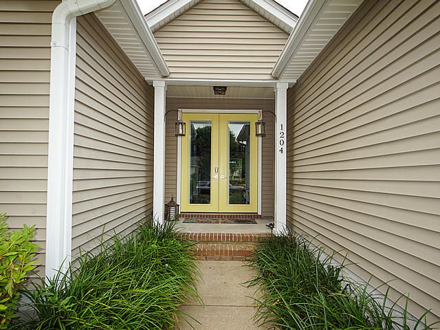1204 Wild Olive Dr, Mount Pleasant, SC 29464