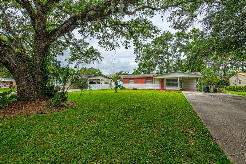 1830 Meadowlawn Dr, Charleston, SC 29407