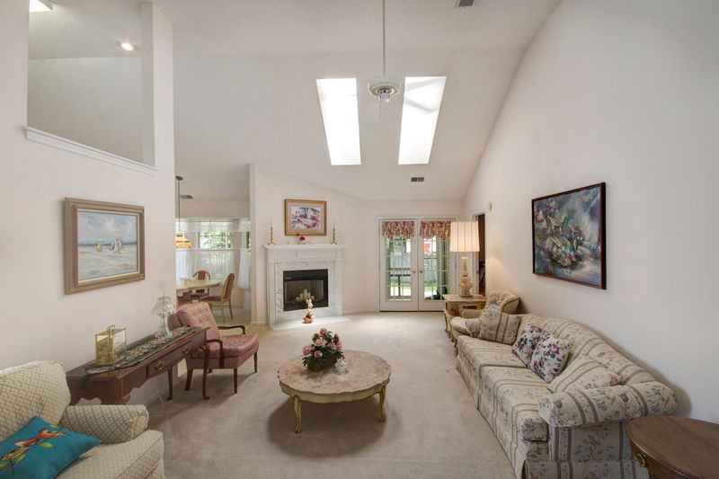 308 Bertram Rd, Summerville, SC 29485