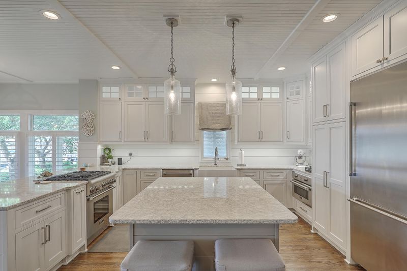 26 Yacht Harbor Ct, Isle Of Palms, SC 29451