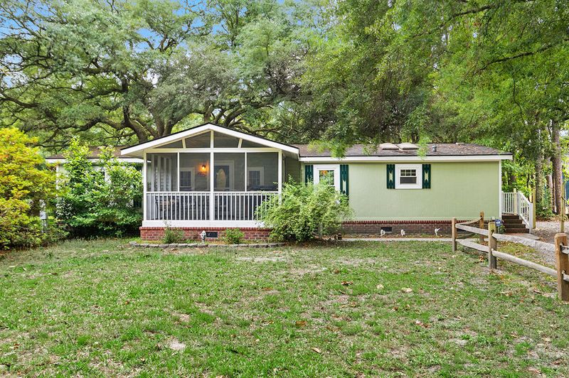 114 Danberry Dr, Summerville, SC 29485