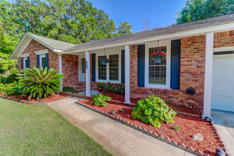 649 Harbor View Rd, Charleston, SC 29412