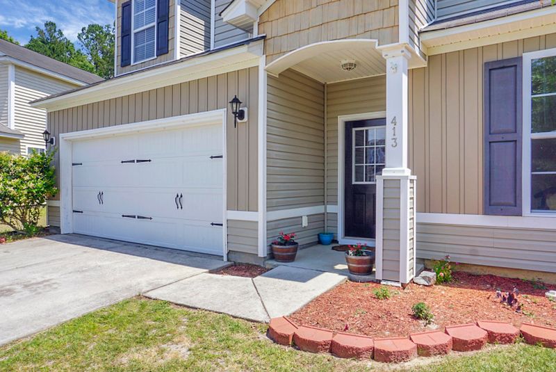 413 Stoney Field Dr, Moncks Corner, SC 29461