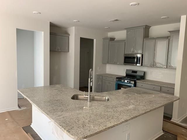 1958 Sweetfern Rd, Hanahan, SC 29410