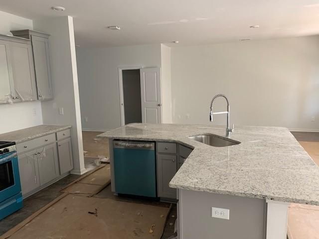1958 Sweetfern Rd, Hanahan, SC 29410