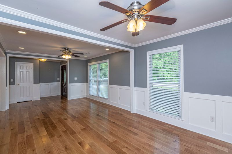 1512 Montclair St, Charleston, SC 29407