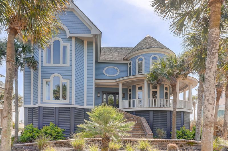 18 E Beachwood, Isle Of Palms, SC 29451