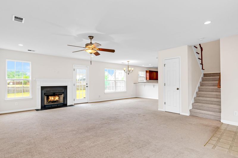 2088 Chilhowee Rd, Johns Island, SC 29455
