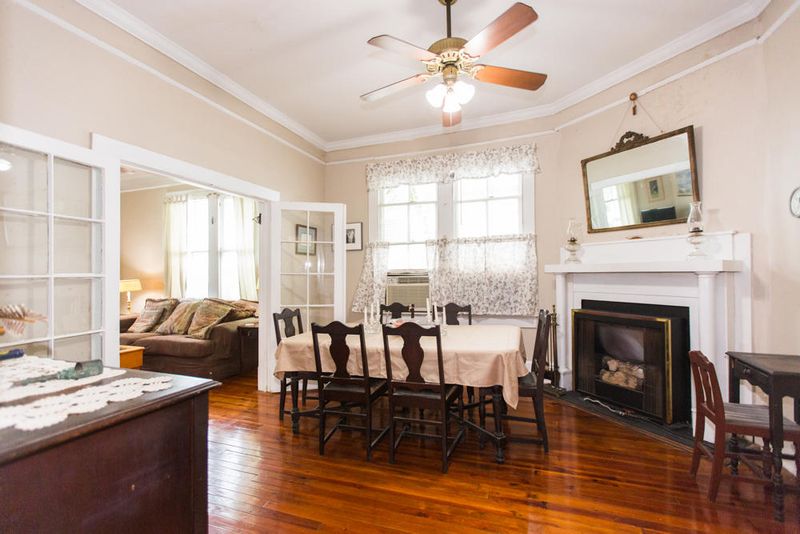 73 Maple St, Charleston, SC 29403