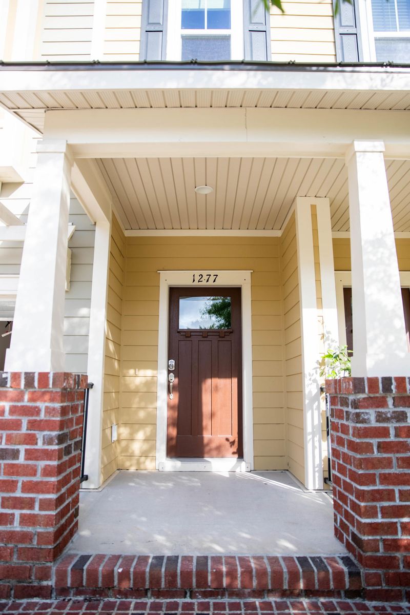 1277 Dingle Rd, Mount Pleasant, SC 29466