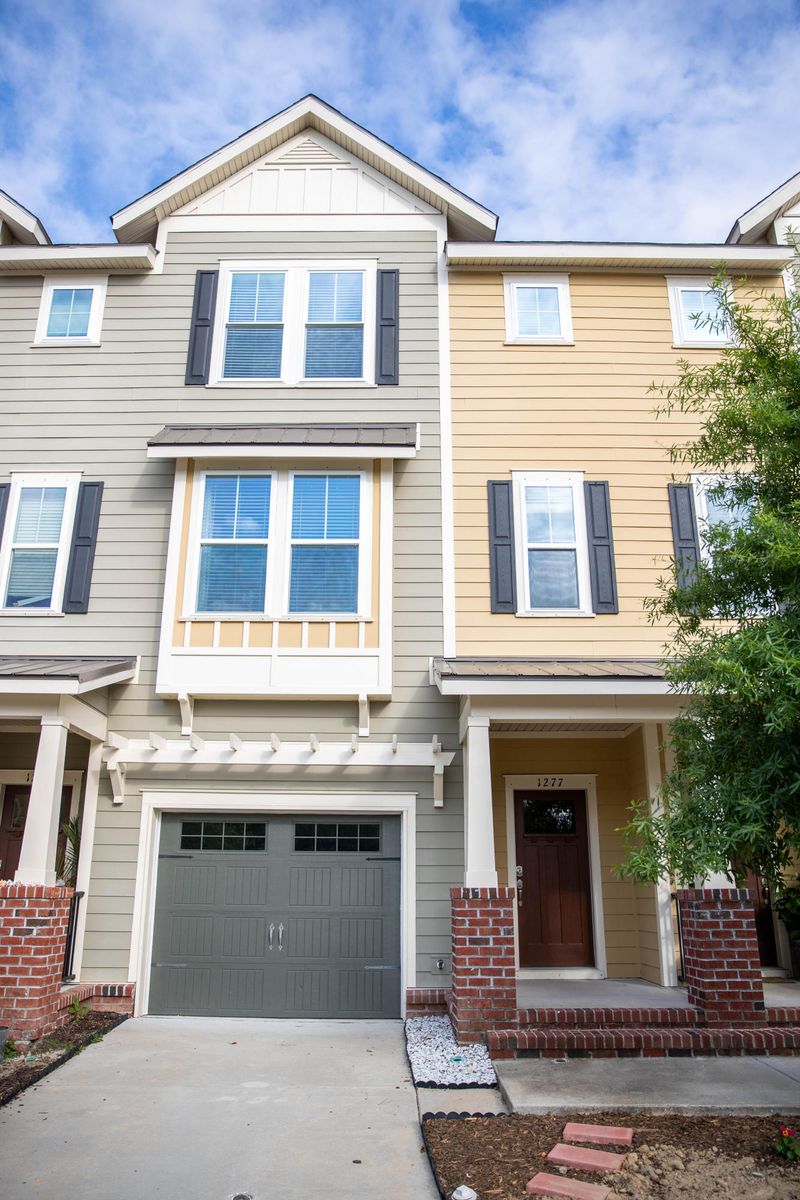 1277 Dingle Rd, Mount Pleasant, SC 29466