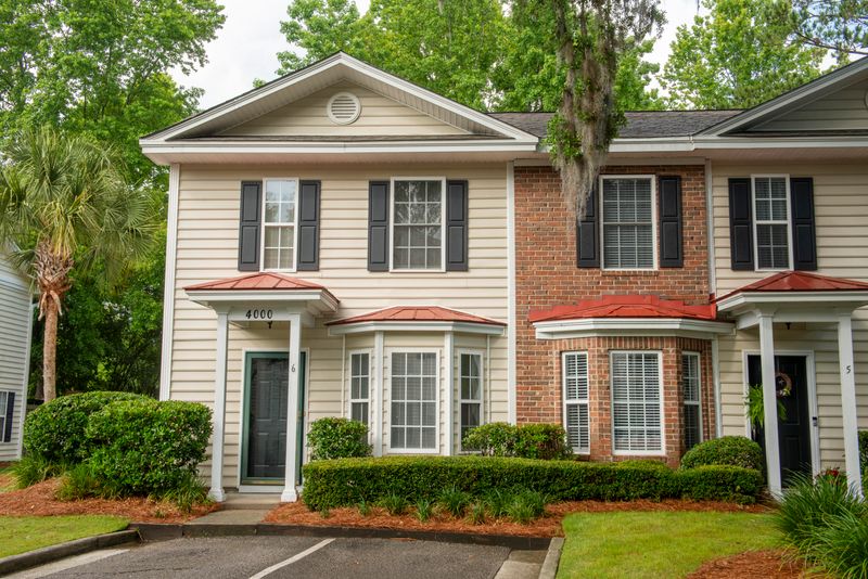 4000 Radcliffe Place Dr #I-6, Charleston, SC 29414