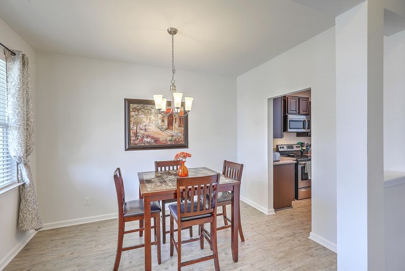127 Wild Holly Dr, Moncks Corner, SC 29461