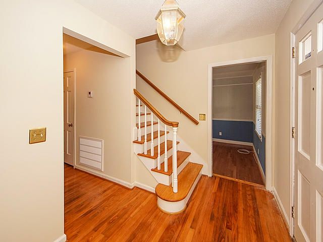 4 S Basilica Ave, Hanahan, SC 29410