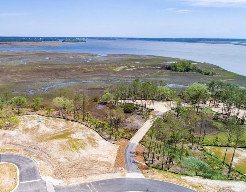 559 Old Compass Rd, Charleston, SC 29492
