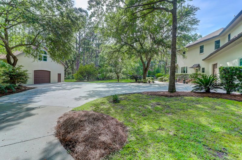 1815 Longcreek Rd, Wadmalaw Island, SC 29487