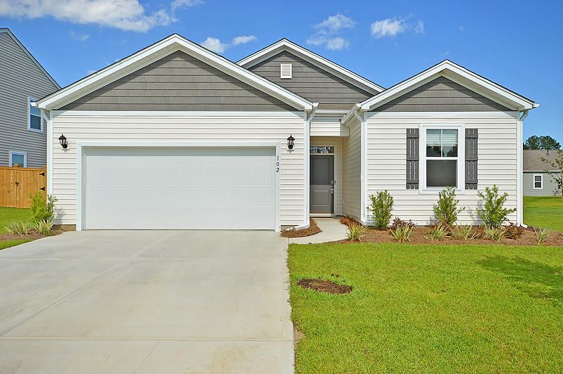 102 Sarcoxie Rd, Moncks Corner, SC 29461