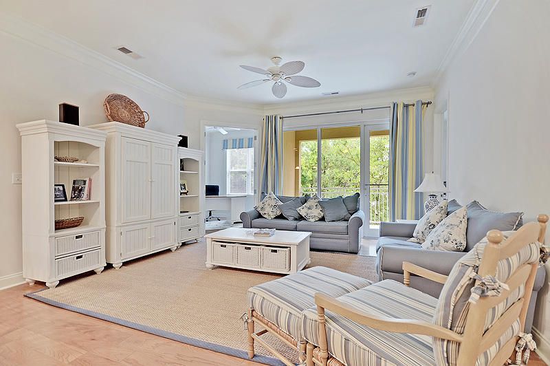 200 River Landing Dr #D204, Charleston, SC 29492