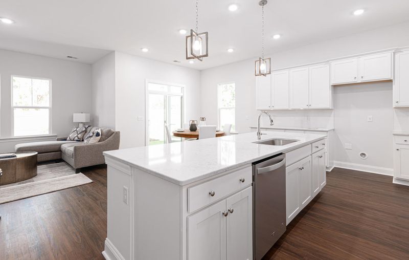 3052 Emma Ln, Mount Pleasant, SC 29466