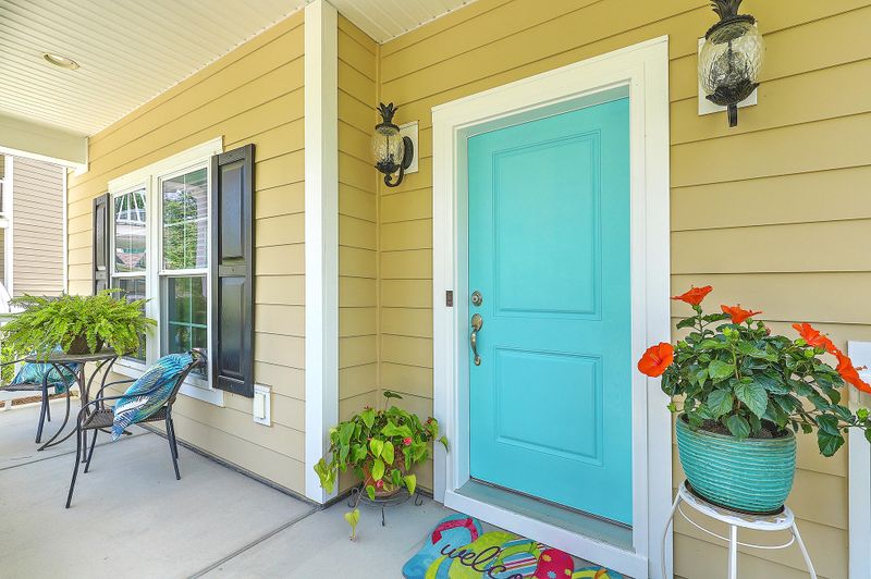 1609 Sparkleberry Ln, Johns Island, SC 29455