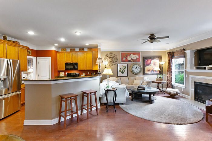 7452 Northgate Dr, Hanahan, SC 29410