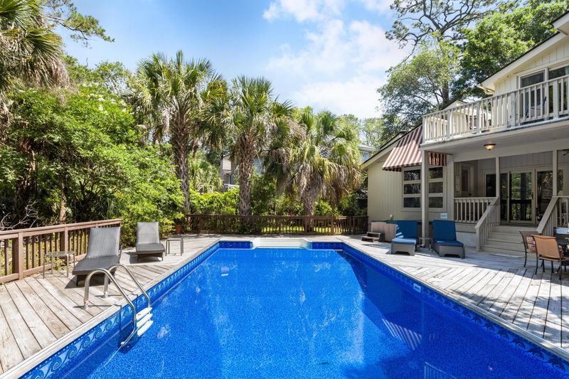 337 Low Oak Woods Rd, Kiawah Island, SC 29455
