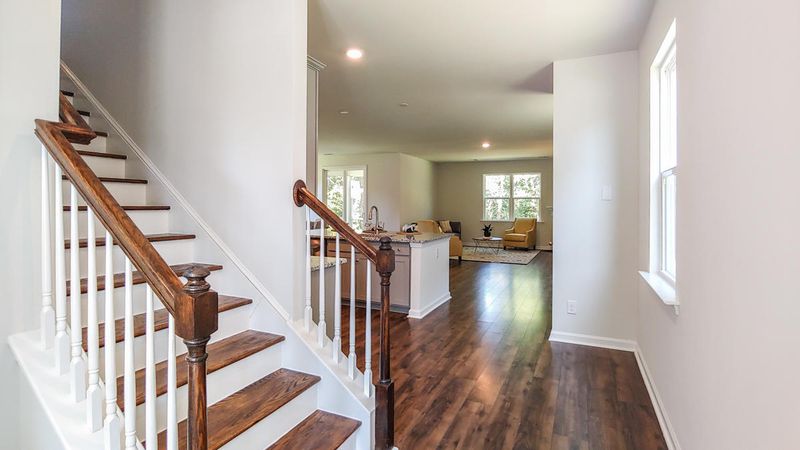 3794 Sawmill Ct, Mount Pleasant, SC 29429