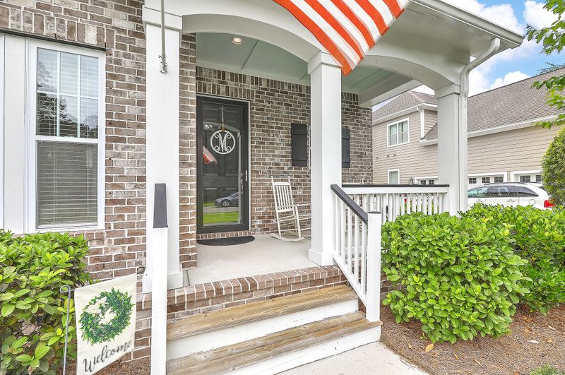 6932 Tanner Hall Blvd, Hanahan, SC 29410