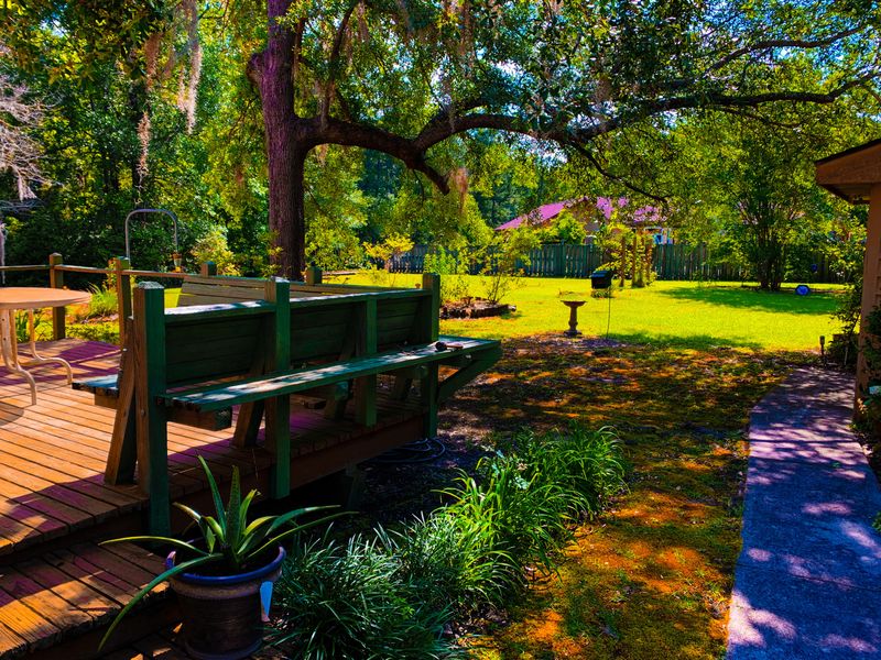 1001 Live Oak Ave, Moncks Corner, SC 29461