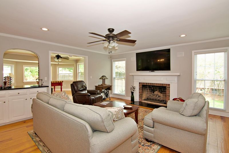 105 Old Postern Rd, Summerville, SC 29483