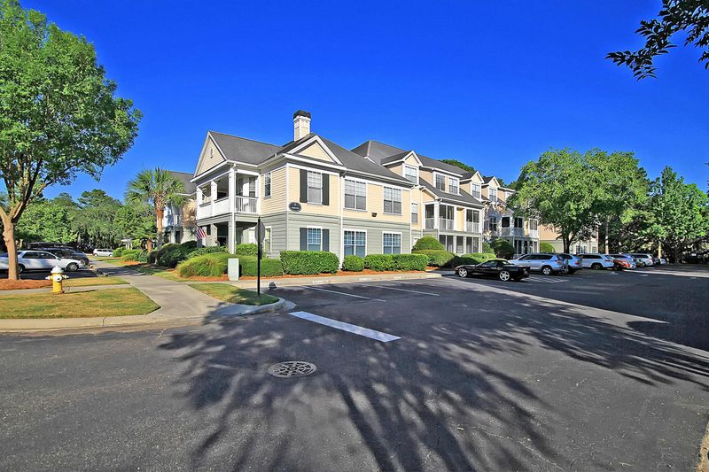 130 River Landing Dr #5208, Daniel Island, SC 29492