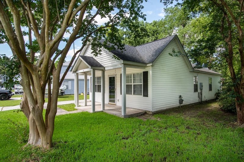 18 Timberleaf Ct, Charleston, SC 29407