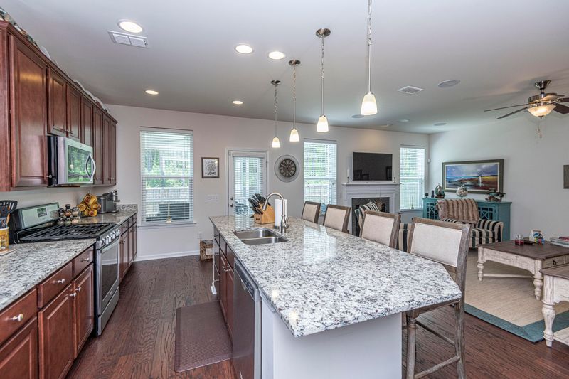 340 Beachgrass Ln, Summerville, SC 29486