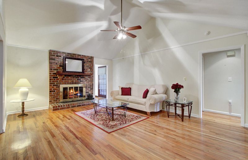 2541 Birkenhead Dr, Charleston, SC 29414