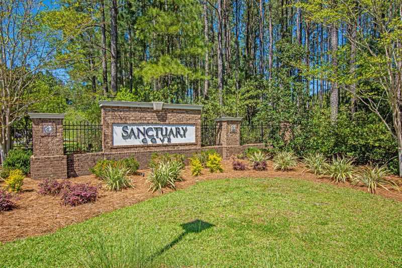 349 Sanctuary Park Dr, Summerville, SC 29486