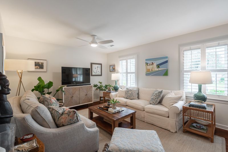 1132 Kensington Dr, Charleston, SC 29407