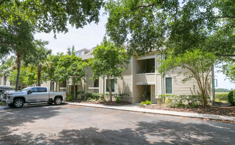 1816 Long Bend Dr, Seabrook Island, SC 29455
