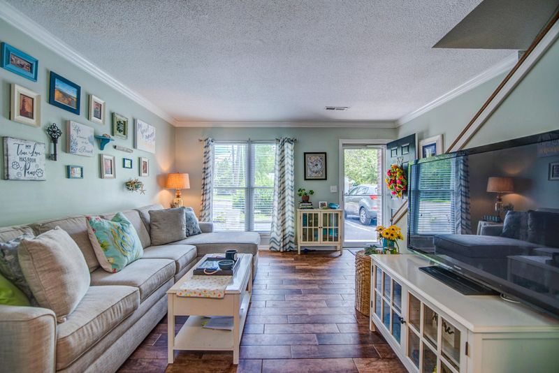 1735 Boone Hall Dr #K9, Charleston, SC 29407