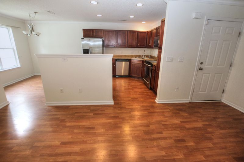 140 Darcy Ave, Goose Creek, SC 29445