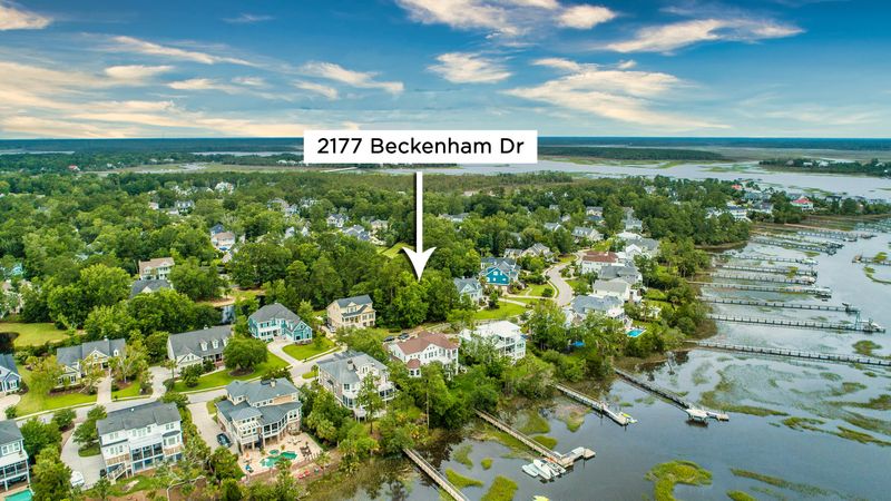 2177 Beckenham Dr, Mount Pleasant, SC 29466