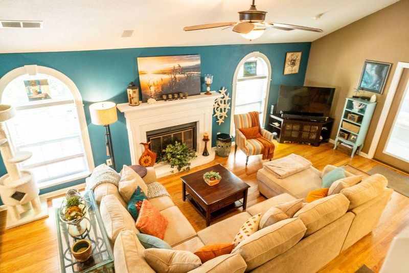 2089 Glendale Dr, Charleston, SC 29414